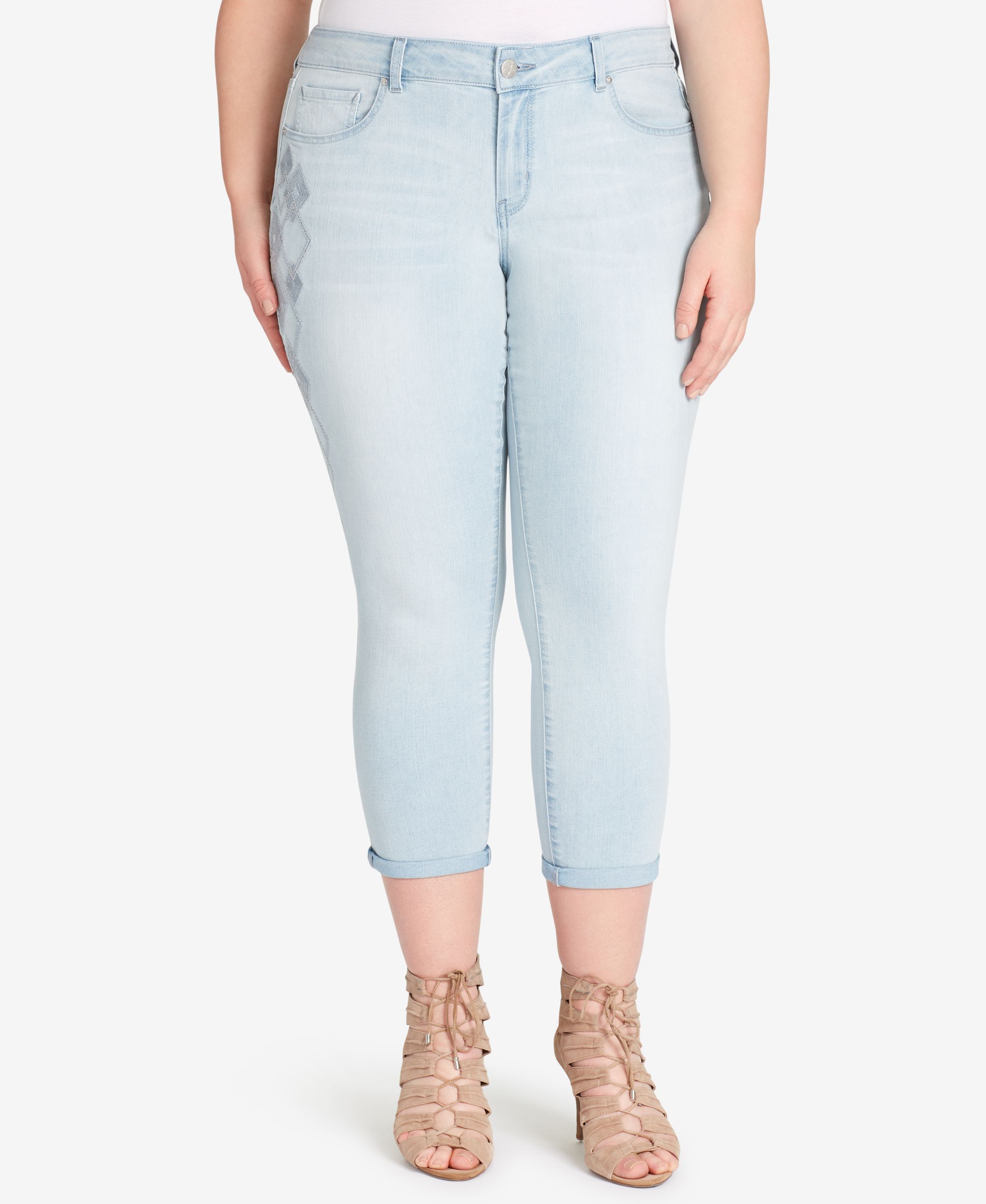 Jessica Simpson Trendy Plus Size Cropped Embroidered Jeans Manor/Bloom 18